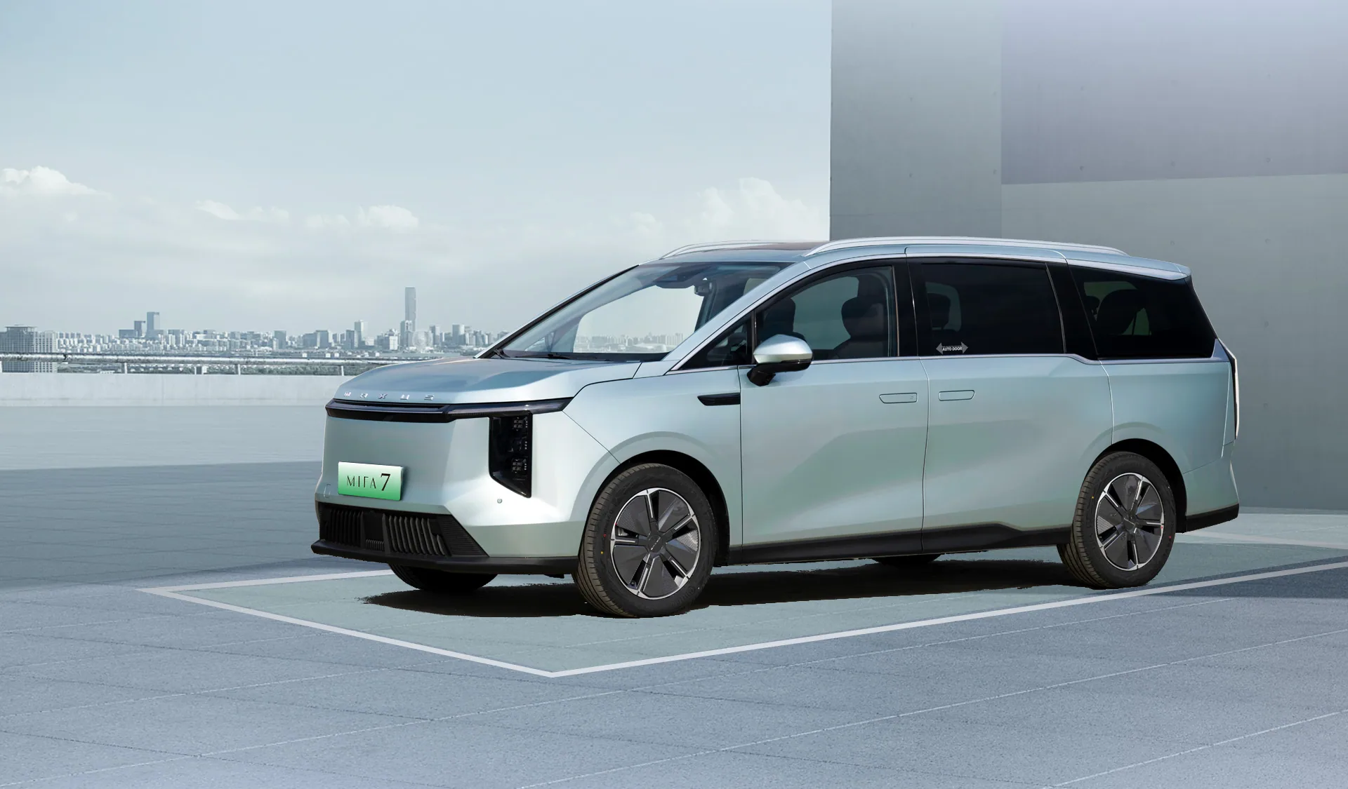 MAXUS MIFA 7